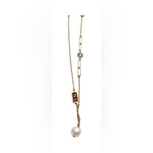 Luxurious Necklace in Goldtone Chain W/ N5 Charm&Pearl Fashion Jewelry CC Style